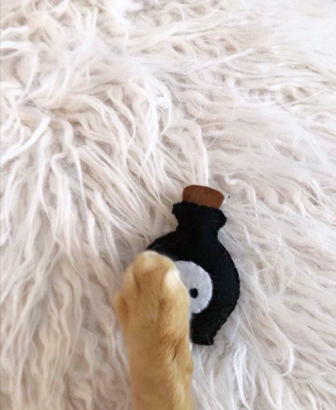 Juguete para gatos, jueguere con catnip, VENENO (catnip toy)