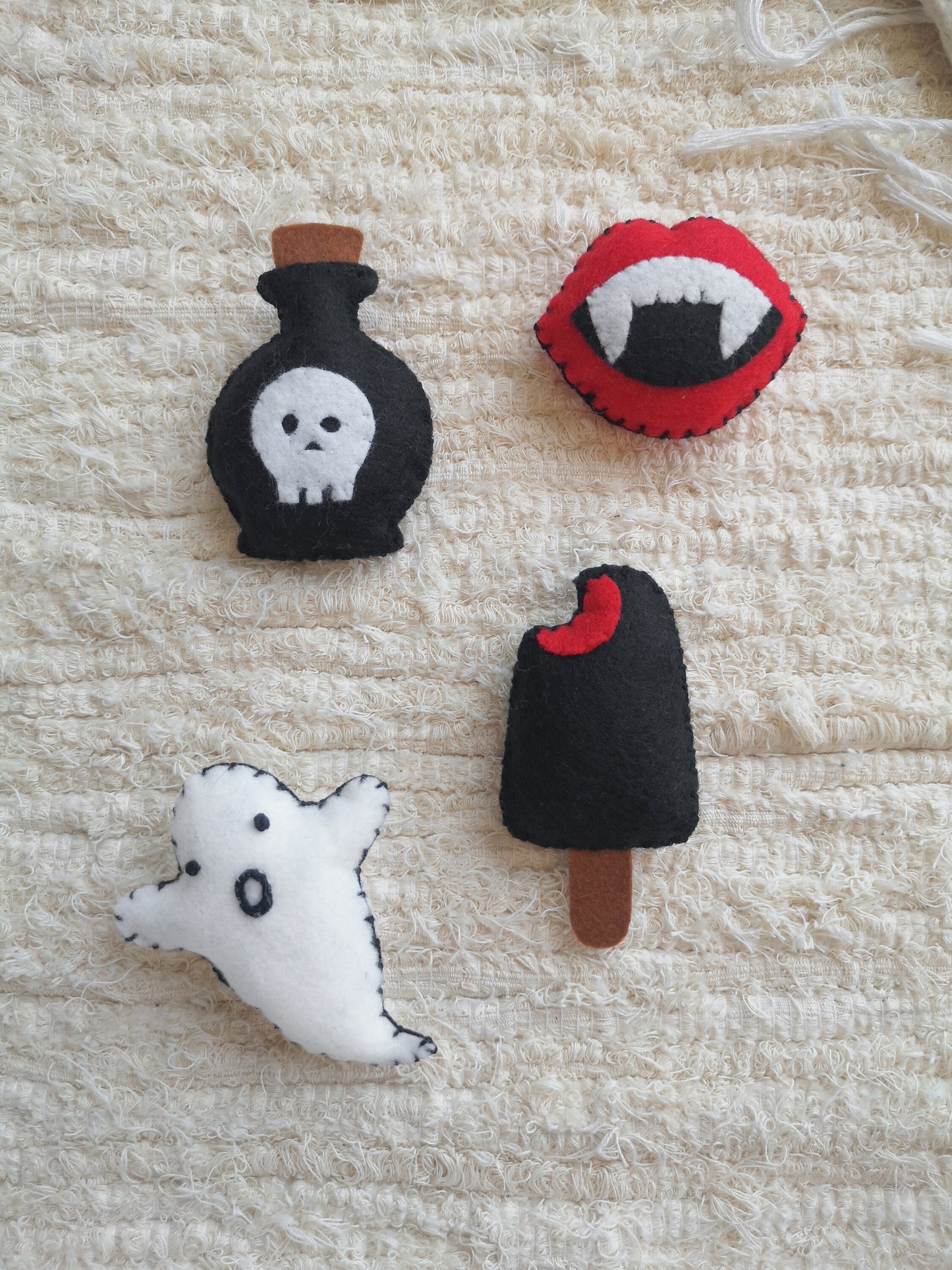 Juguete para gatos, jueguere con catnip, VENENO (catnip toy)