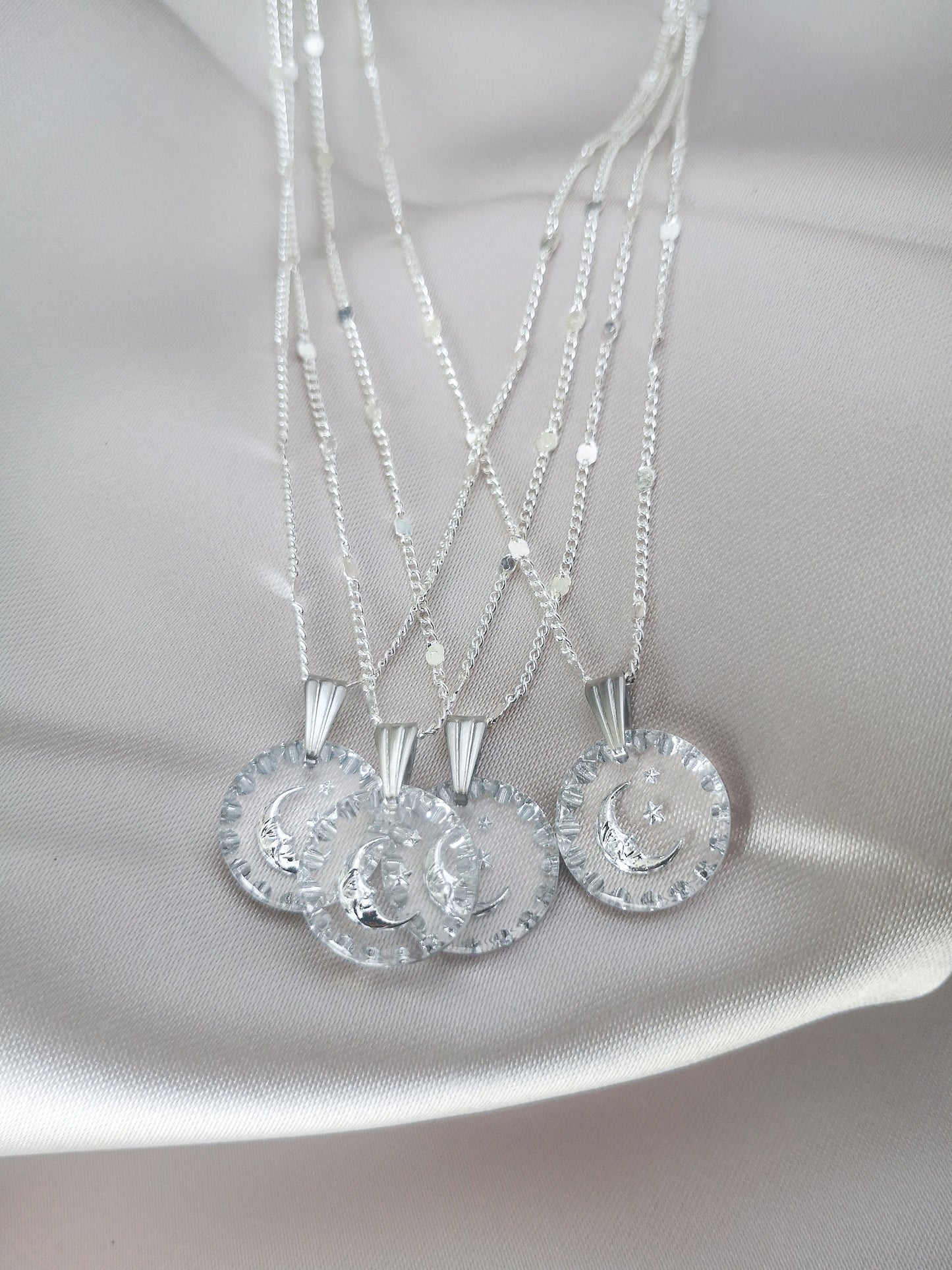 Collar luna,  MOONRISE, colgante cristal vintage