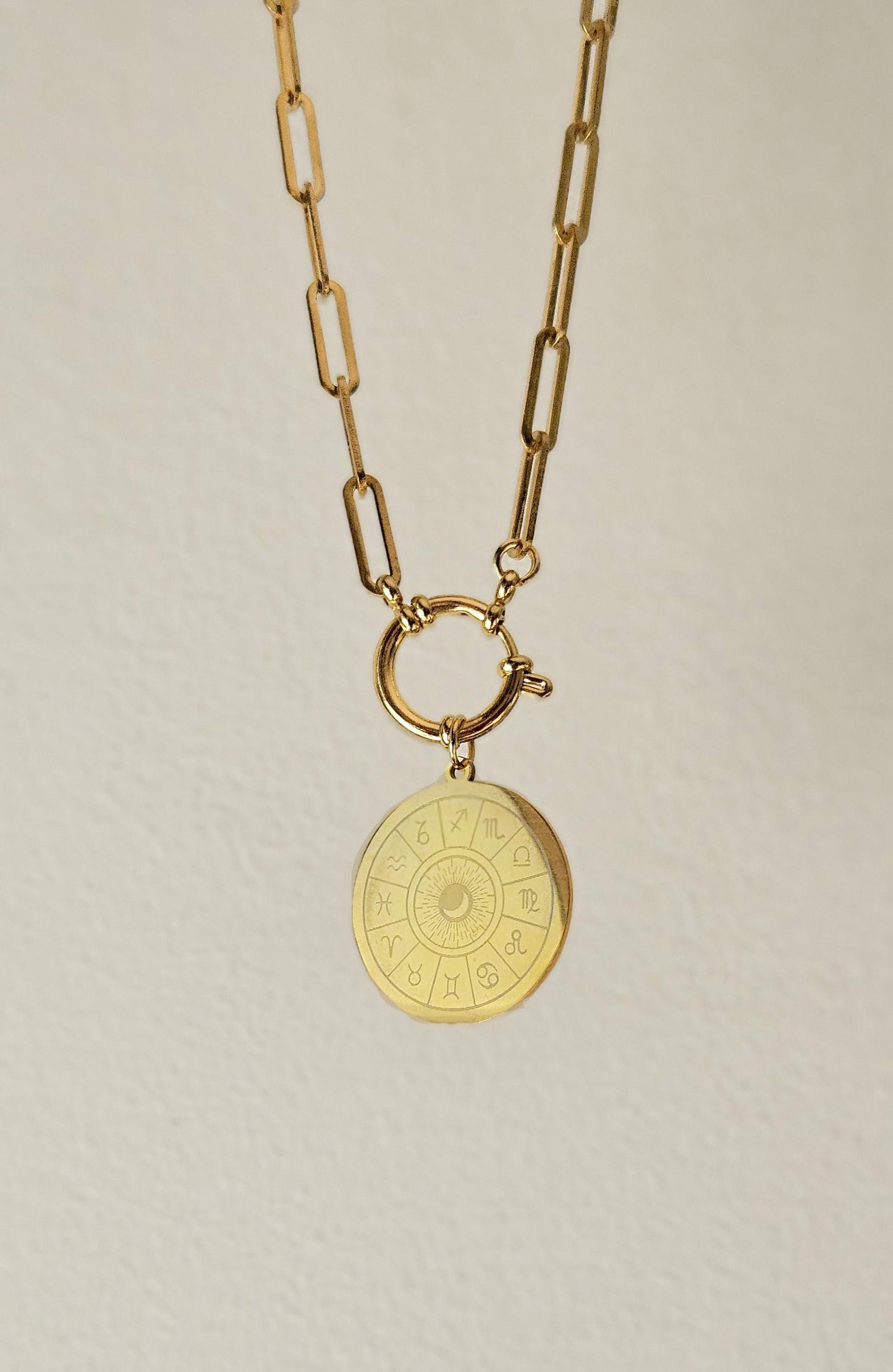 Collar ASTRAL oro, rueda zodiacal