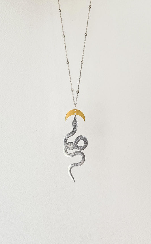 Collar serpiente, THE SNAKE, collar de acero inóxidable, luna, amuleto, mixed metals