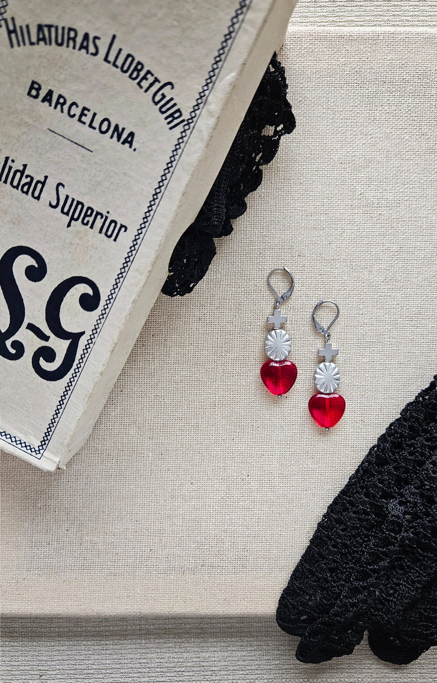 Pendientes DRÁCULA, corazón, exvoto