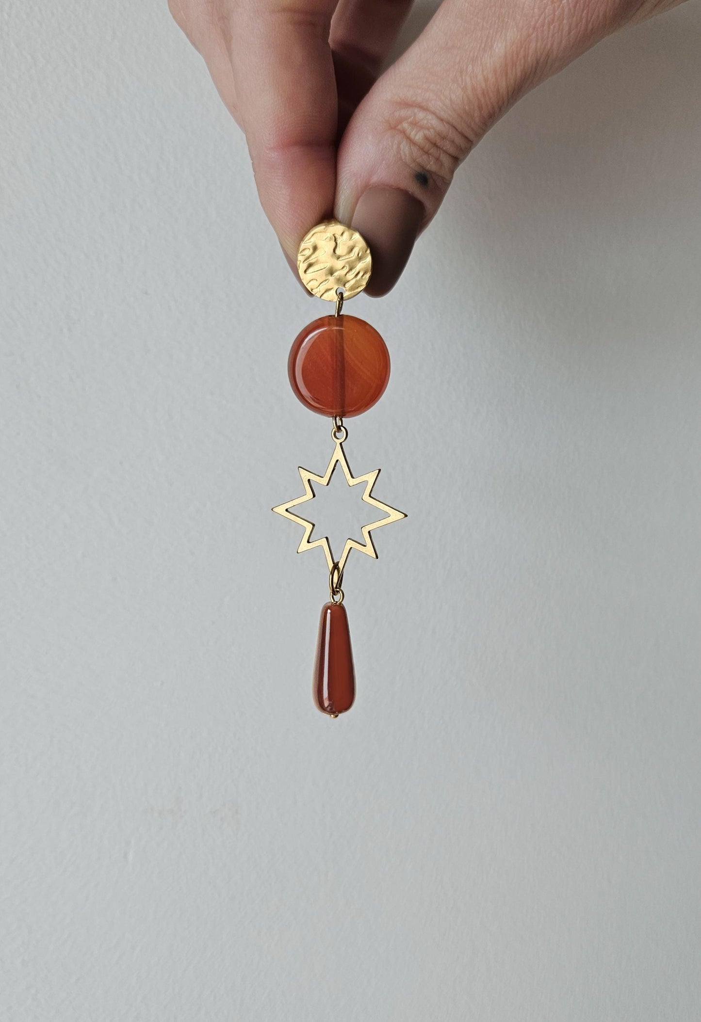 Pendientes SANGUIS DRACONIS,  amuleto de poder, cornalina