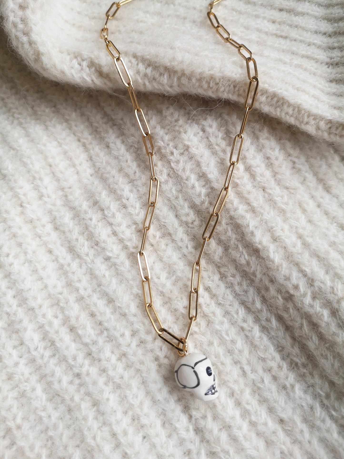 Collar calavera, EFÍMERO